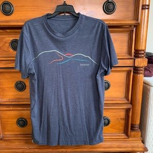 Ten Tree Men’s navy mountain nature tshirt. M